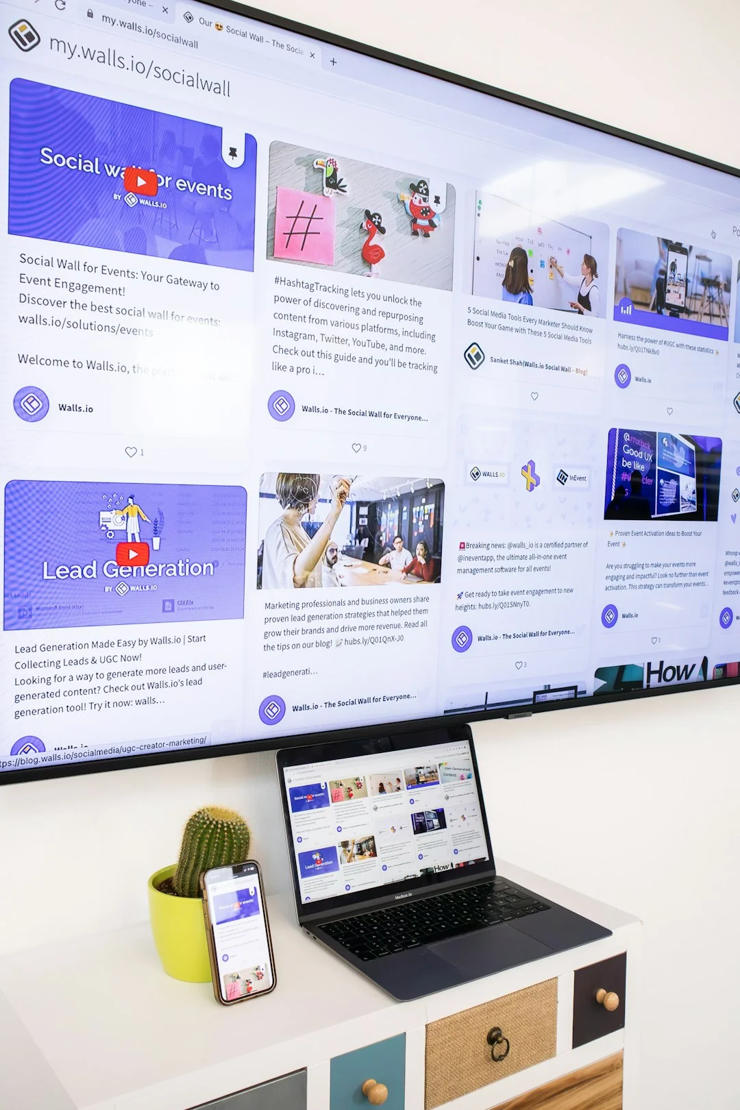 why-choose-us A contemporary workspace showcasing a laptop, tablet, and smartphones, ideal for tech and freelance use.